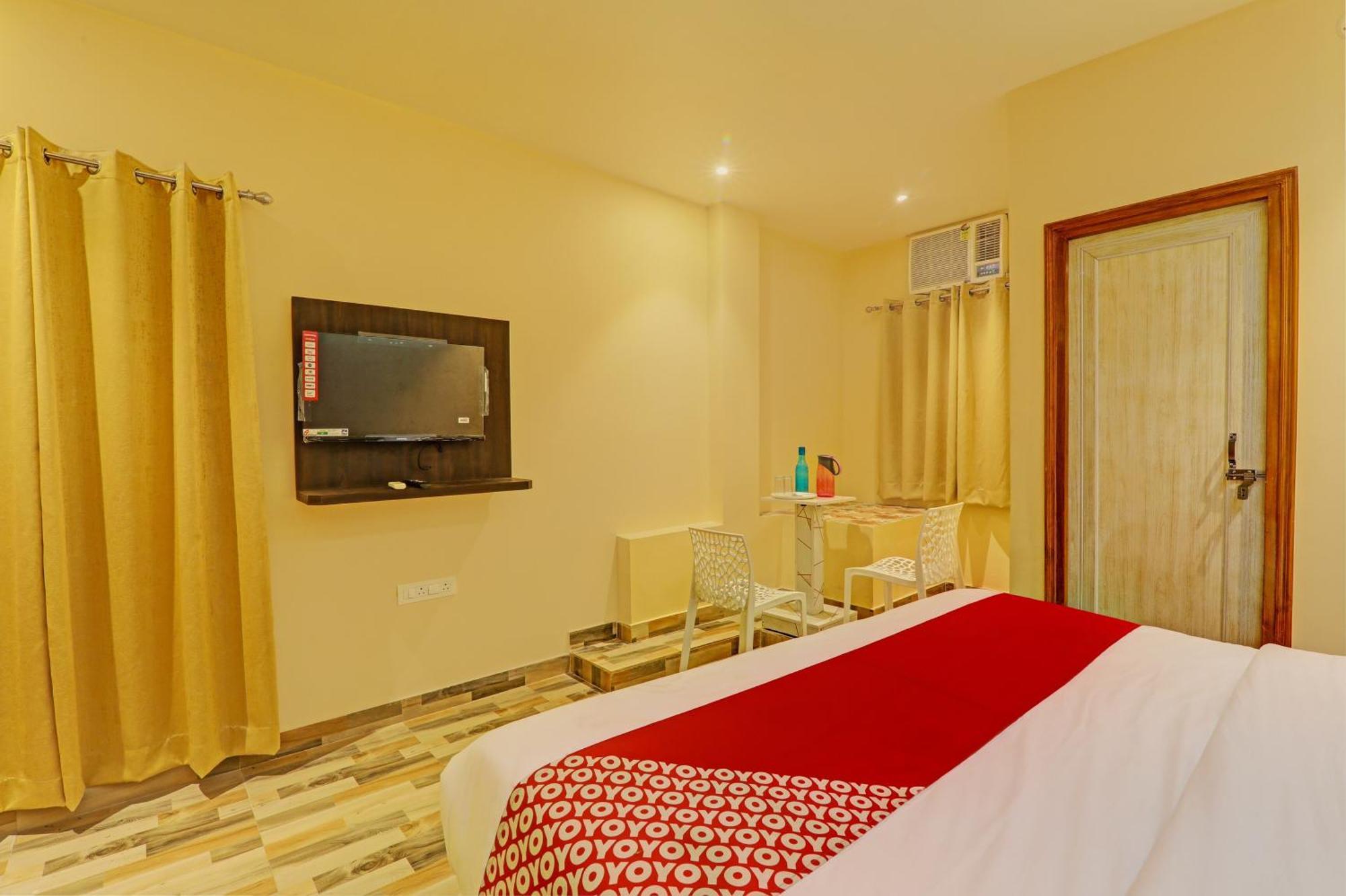 Hotel O Royal Regency Palace Gorakhpur Exterior photo