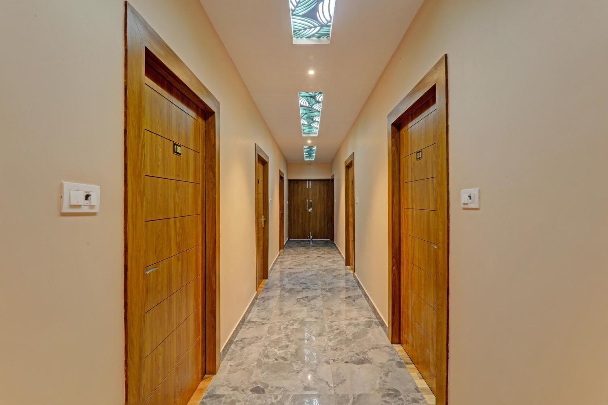 Hotel O Royal Regency Palace Gorakhpur Exterior photo