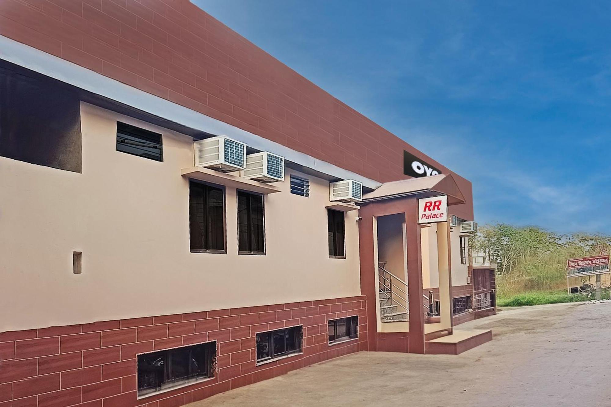 Hotel O Royal Regency Palace Gorakhpur Exterior photo