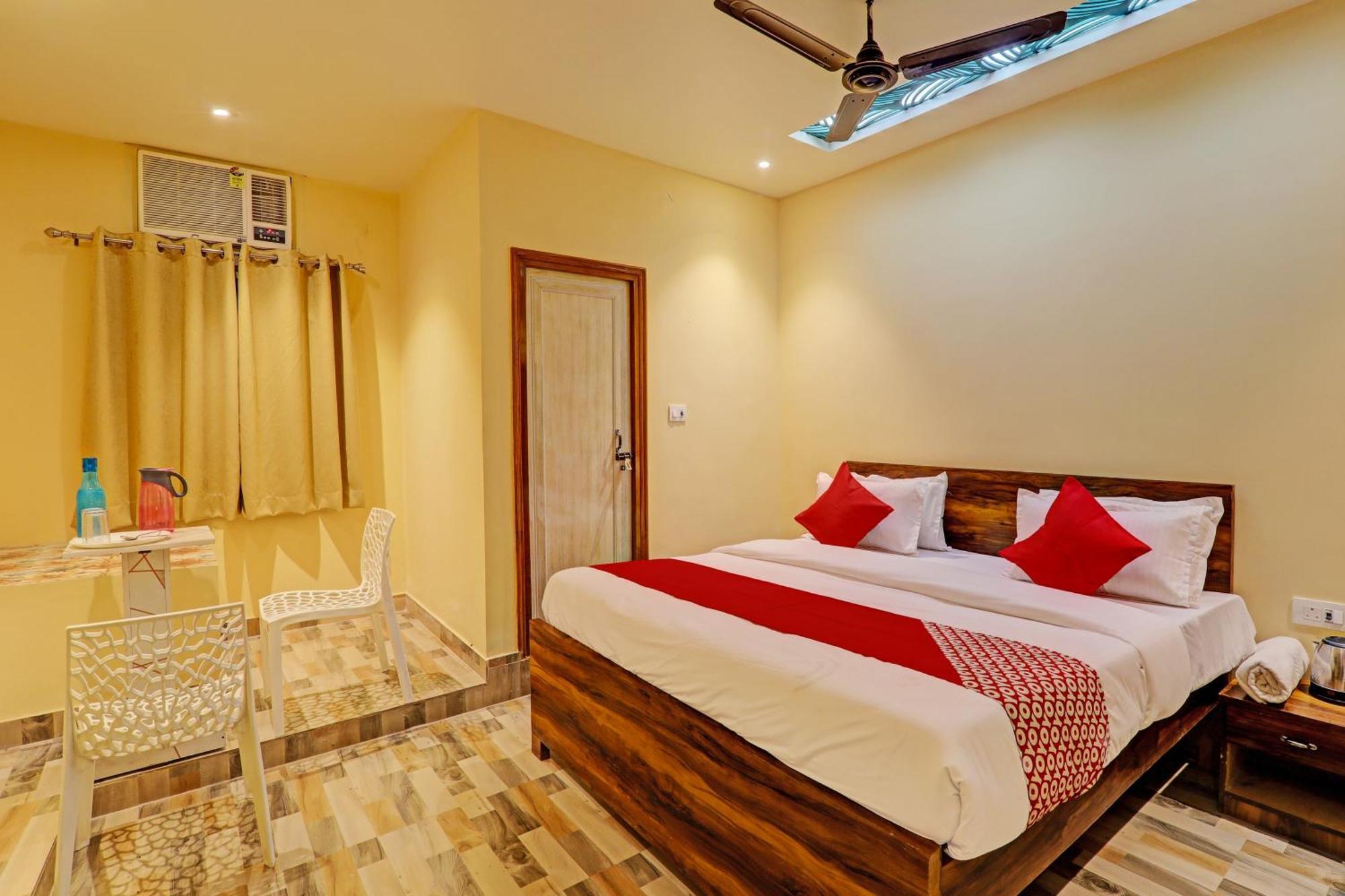 Hotel O Royal Regency Palace Gorakhpur Exterior photo